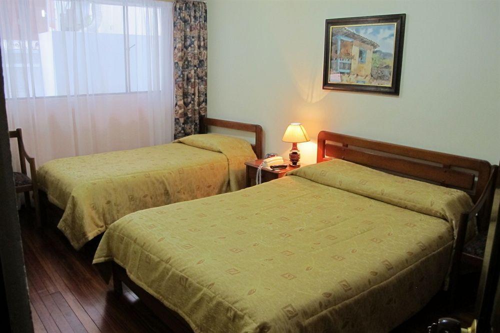 Hotel Frances La Maison باستو المظهر الخارجي الصورة