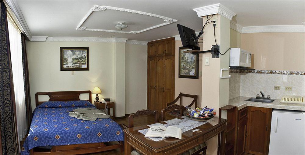 Hotel Frances La Maison باستو المظهر الخارجي الصورة