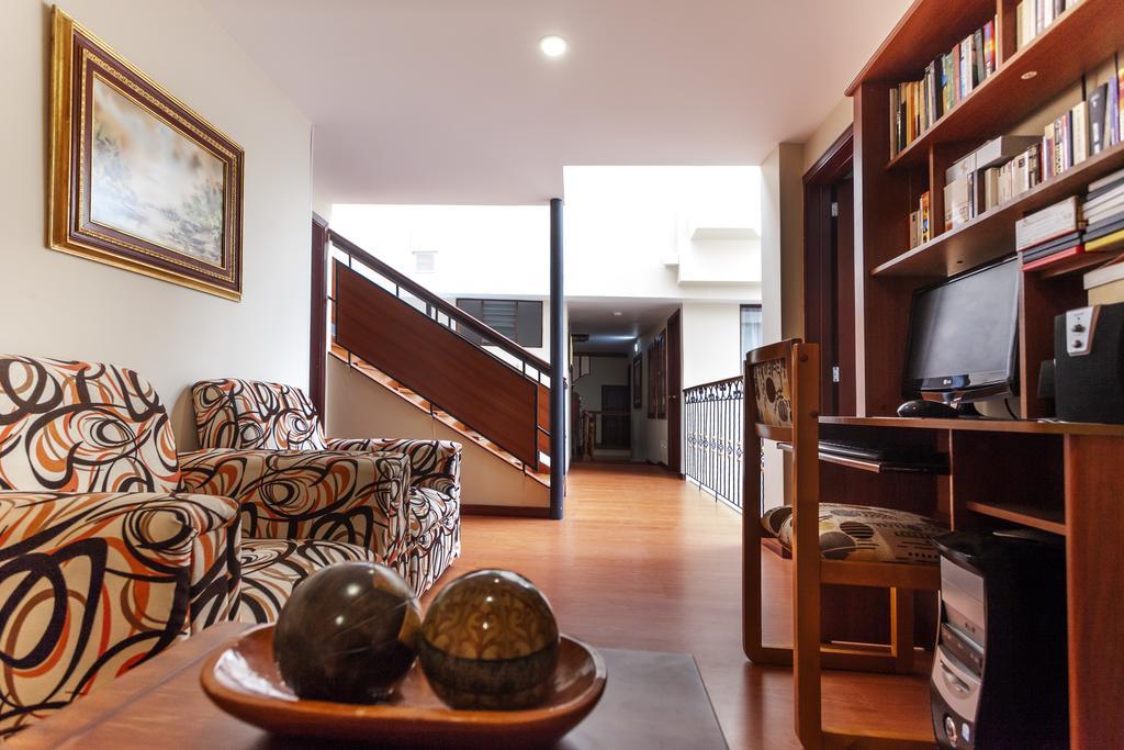 Hotel Frances La Maison باستو المظهر الخارجي الصورة